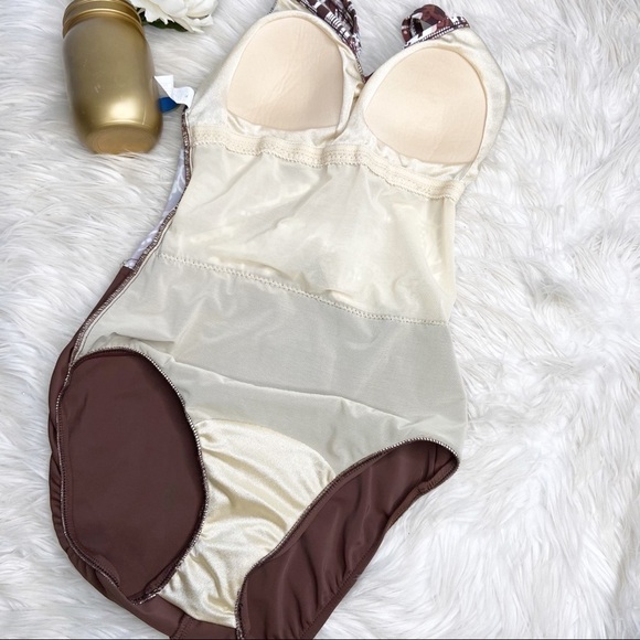VTG Maxine Brown Beige Floral One Piece Swimsuit Sz 10 - Picture 6 of 9